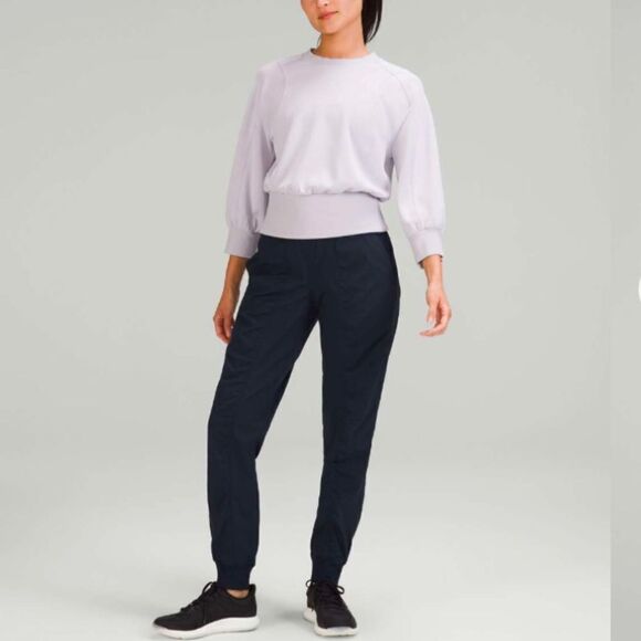 Lululemon lemon Softstreme Ribbed-Hem
Pullover Faint Lavender size 6 - Picture 2 of 12